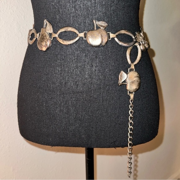 ESCADA Women’s Vintage Apple, Strawberry, Pear, Cherries Brushed Metal Belt main image 7